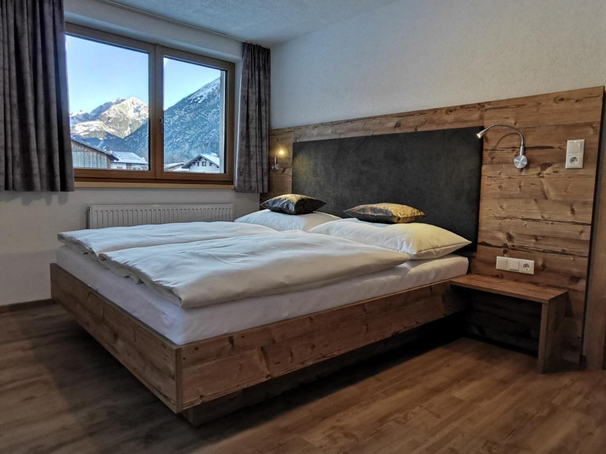 Appartement Bergfuier Holzgau Kültér fotó
