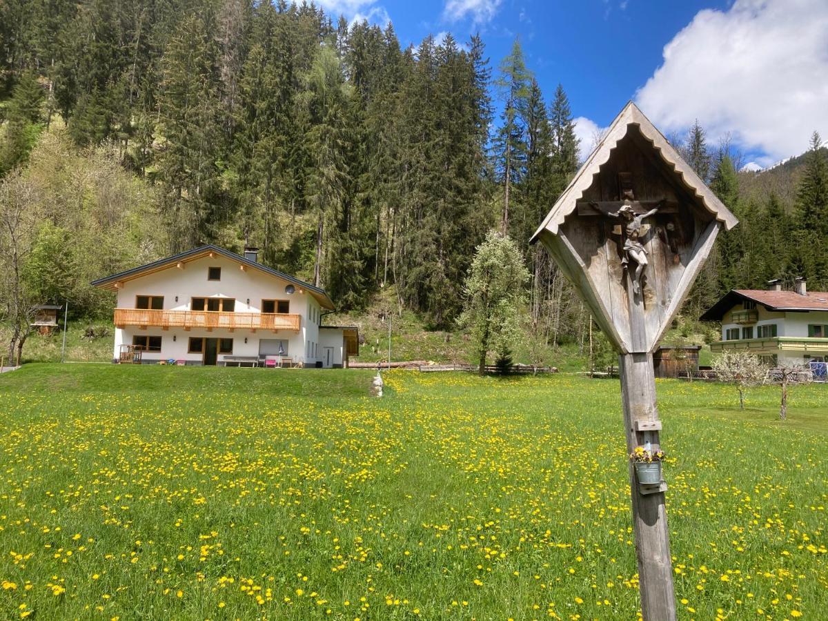 Appartement Bergfuier Holzgau Kültér fotó
